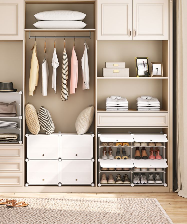 HOOBRO Schuhregal mit 8 Fächern, Schuhschrank, für 32 Paar Schuhe, 40 x 30 x 30 cm pro Fach, schmal, mit Türen, Kunststoff, für Wohnzimmer, Schlafzimmer, Flur, Eingang